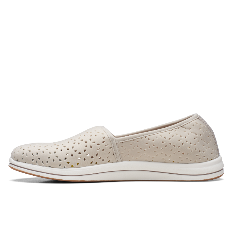 clarks breeze emily lt taupe